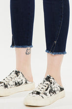 Load image into Gallery viewer, Plus High Rise Ankle Skinny Jeans