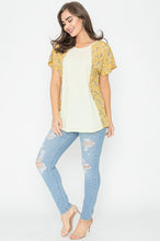 Load image into Gallery viewer, Crinkle Ditsy Floral Contrast Tunic