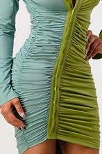 Load image into Gallery viewer, Two Tone Ruched Button Up Dress