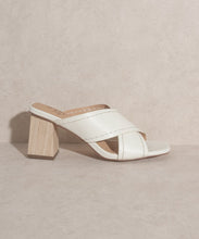 Load image into Gallery viewer, OASIS SOCIETY Jade - Strappy Stitched Sandal