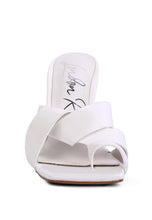 Load image into Gallery viewer, Snatched Toe Ring Heelded Sandals