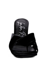 Load image into Gallery viewer, Snatched Toe Ring Heelded Sandals