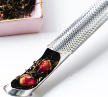 Load image into Gallery viewer, Stainless steel tea strainer