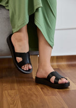 Load image into Gallery viewer, VERA 4 Faux Leather High Quality Sandals