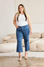 Load image into Gallery viewer, RFM Crop Chloe Full Size Tummy Control High Waist Raw Hem Jeans
