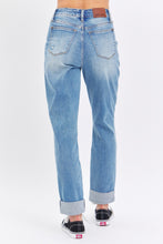 Load image into Gallery viewer, Judy Blue Full Size Distressed Straight Jeans with Patch Pockets