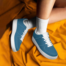 Load image into Gallery viewer, Ti Amo I love you - Exclusive Brand - Blumine - Skeleton Hands with Heart - Low Top Unisex Sneakers