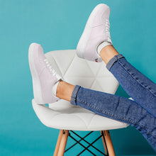 Load image into Gallery viewer, Ti Amo I love you - Exclusive Brand - Prim - Skeleton Hands with Heart - Low Top Unisex Sneakers