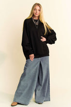 Load image into Gallery viewer, Davi & Dani Round Neck Raglan Sleeve Sweatshirt