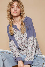 Load image into Gallery viewer, POL Waffle Knit Floral Notched Long Sleeve Top