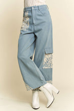 Load image into Gallery viewer, Davi & Dani Lace Applique Wide Leg Jeans