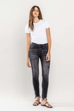 Load image into Gallery viewer, Lovervet Raw Hem Cropped Skinny Jeans