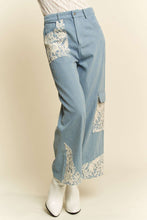 Load image into Gallery viewer, Davi & Dani Lace Applique Wide Leg Jeans