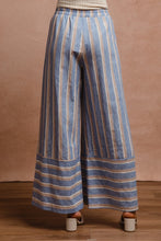 Load image into Gallery viewer, BiBi Striped Wide Leg Pants with Pockets
