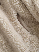 Load image into Gallery viewer, de5cb333-b08c-4c3d-8b4c-17a3ad161bb1-Max