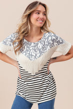 Load image into Gallery viewer, BiBi Printed Color Block Short Sleeve T-Shirt