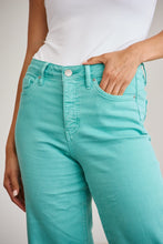 Load image into Gallery viewer, RFM Crop Chloe Full Size Tummy Control High Waist Raw Hem Jeans