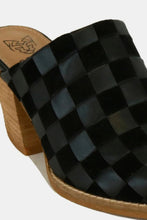 Load image into Gallery viewer, Beast Fashion Woven Checkerboard Block Heel Mule Shoes