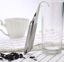 Load image into Gallery viewer, Stainless steel tea strainer