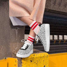 Load image into Gallery viewer, Ti Amo I love you - Exclusive Brand - Low Top Unisex Sneakers