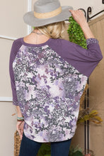 Load image into Gallery viewer, Celeste Full Size Floral Contrast Raglan Sleeve Top
