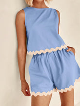 Load image into Gallery viewer, Contrast Trim Sleeveless Top and Shorts Set
