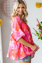 Load image into Gallery viewer, First Love Slit Printed Round Neck Half Sleeve Blouse
