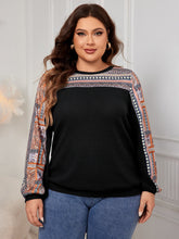 Load image into Gallery viewer, Plus Size Printed Long Sleeve Sweatshirt
