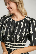 Load image into Gallery viewer, Umgee Ribbon Print Frill Contrast Velvet Trim Half Sleeve Dress
