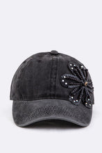 Load image into Gallery viewer, Bead &amp; Sequins Flower Accent Cotton Cap
