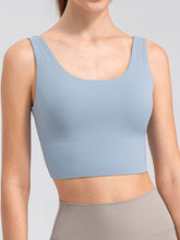 Load image into Gallery viewer, Scoop Neck Wide Strap Active Tank
