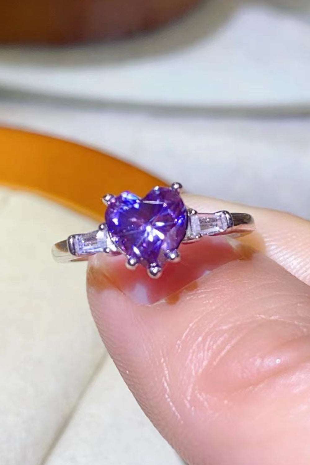 1 Carat Moissanite Heart-Shaped Platinum-Plated Ring in Purple Ti Amo I love you