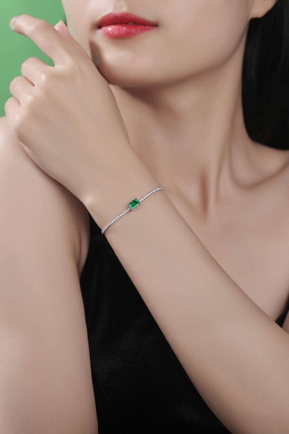 1 Carat Oval Lab-Grown Emerald Bracelet Ti Amo I love you