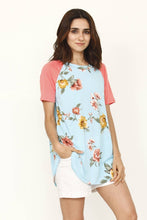 Load image into Gallery viewer, Raglan Sleeve Floral Tunic Top

