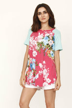 Load image into Gallery viewer, Raglan Sleeve Floral Tunic Top
