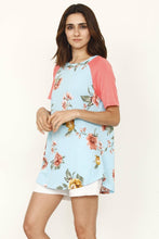 Load image into Gallery viewer, Raglan Sleeve Floral Tunic Top
