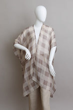 Load image into Gallery viewer, Lightweight Buffalo Check Kimono
