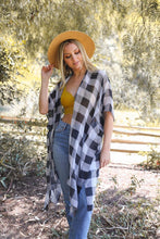 Load image into Gallery viewer, Lightweight Buffalo Check Kimono
