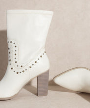 Load image into Gallery viewer, OASIS SOCIETY Paris - Studded Boots
