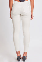 Load image into Gallery viewer, YMI Jeanswear Hyperstretch Mid-Rise Skinny Jeans
