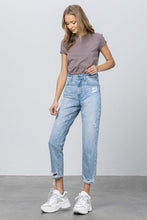 Load image into Gallery viewer, High Rise Tapered Jeans
