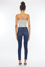 Load image into Gallery viewer, High Rise Piecing Detail Super Skinny Jeans
