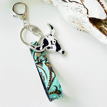 Load image into Gallery viewer, Rhinestone Bull Keychain
