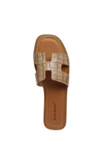 Load image into Gallery viewer, Impress-2 Flat Sandals
