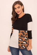 Load image into Gallery viewer, Plus Leopard Color Block Tunic
