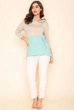 Load image into Gallery viewer, Plus Two Tone Color Block Hoodie
