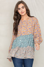 Load image into Gallery viewer, Woven Ditsy Floral Tiered Tunic
