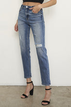 Load image into Gallery viewer, High Rise Girlfriend Jeans
