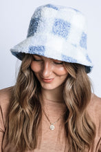 Load image into Gallery viewer, REVERSIBLE WINTER BUCKET HAT
