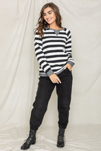Load image into Gallery viewer, Plus Stripe V- Stich Tunic
